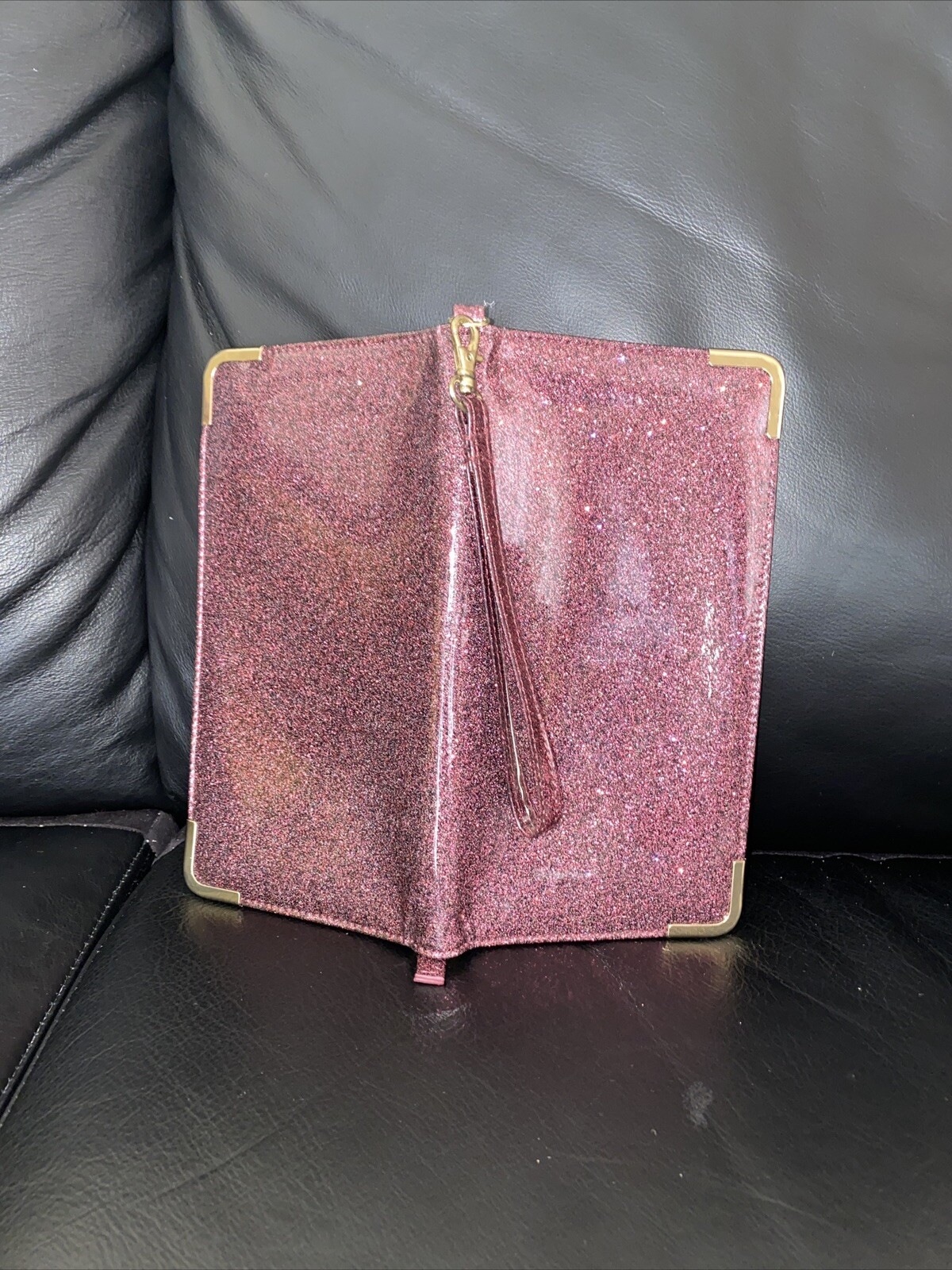 Man Made Material Smooth Faux Leather Wallet Wristlet Women 4.5 x 8.5