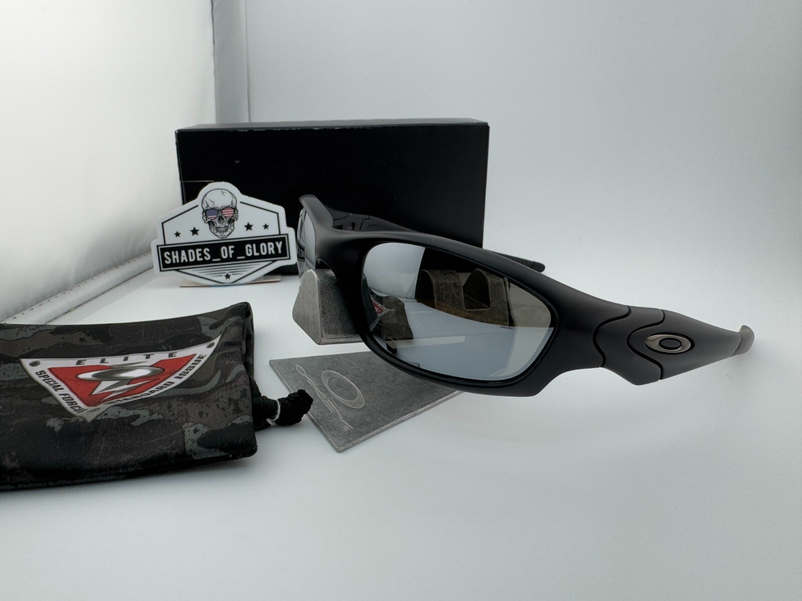 OAKLEY STRAIGHT JACKET MATTE BLACK SILVER POLARIZED GALAXY AFTERMARKET SUNGLASS
