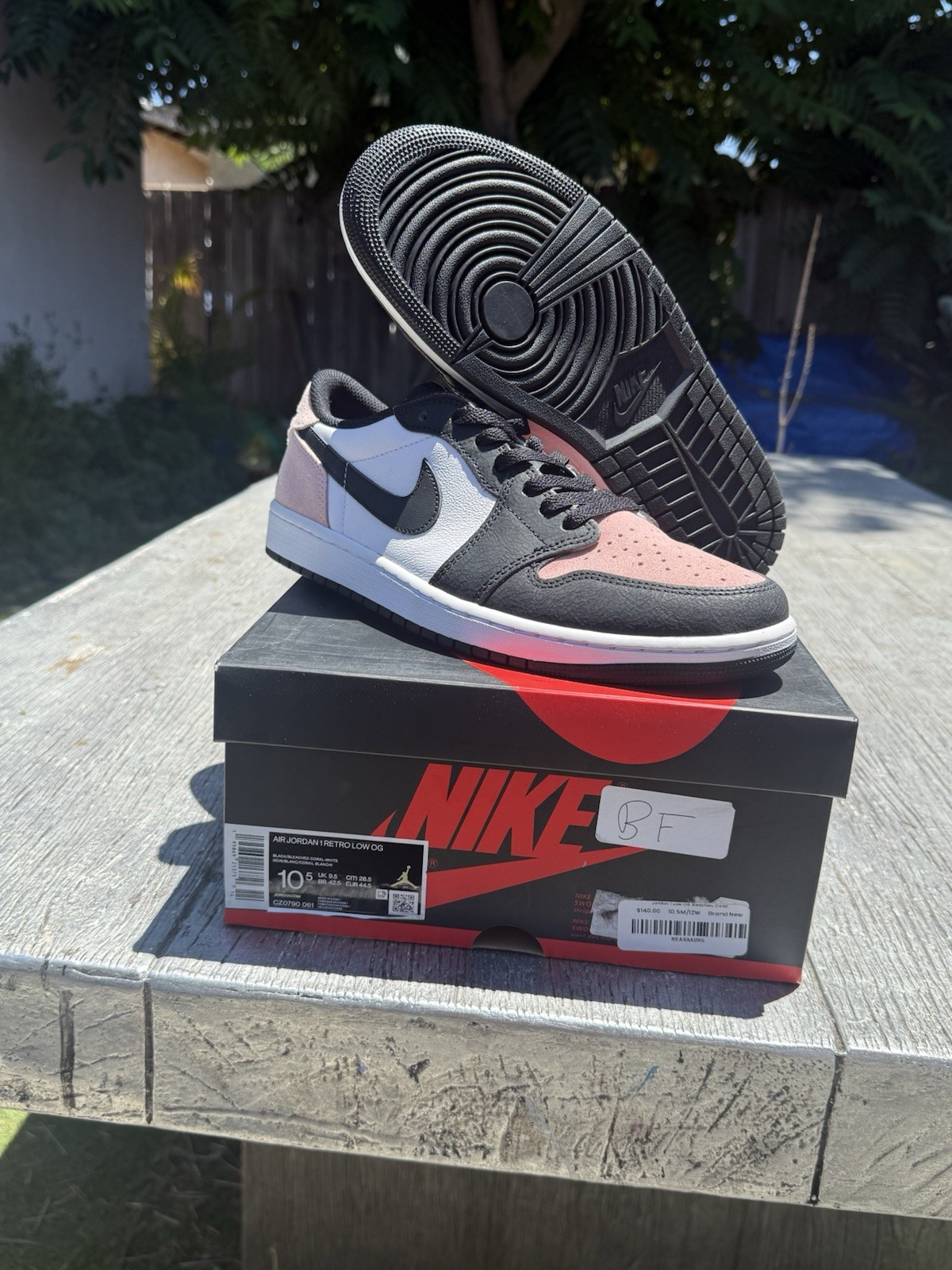 Jordan 1 Low Bleached Coral Size 10.5m