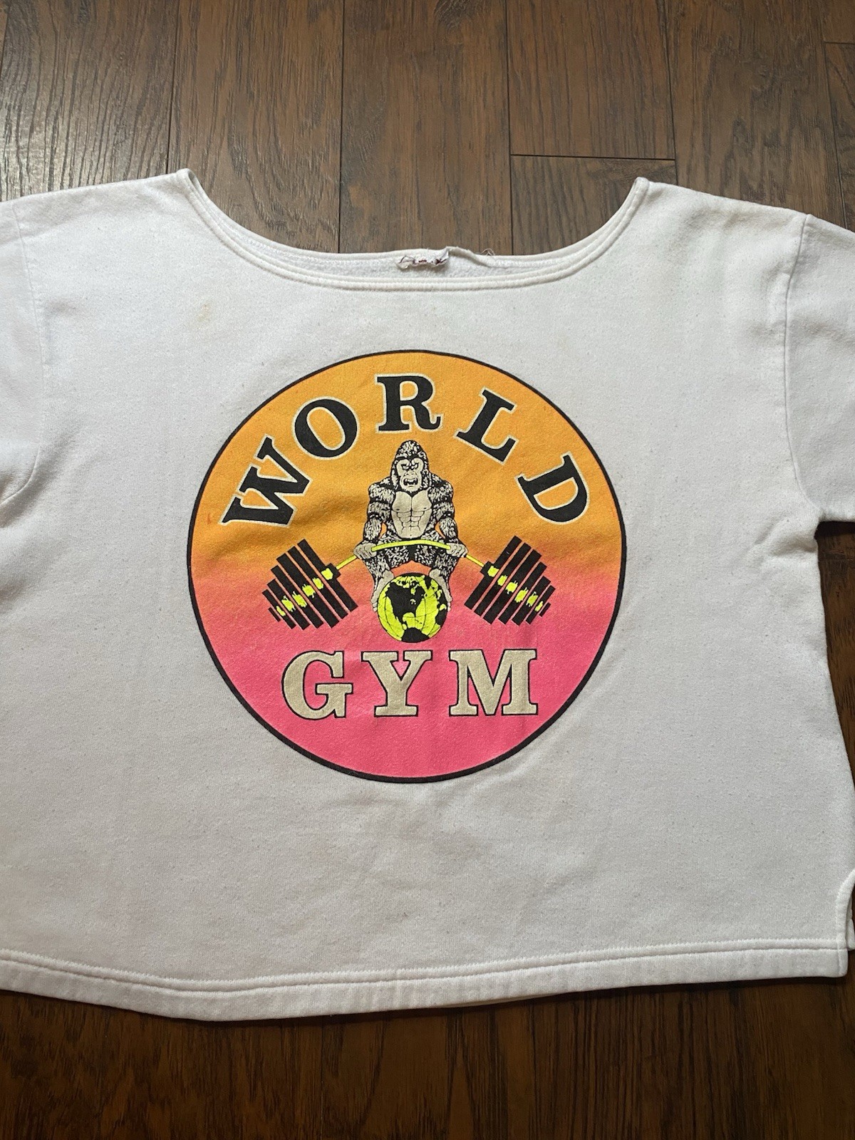 VINTAGE WORLD GYM SWEATSHIRT 80S CROPPED PULLOVER GOLDS POWERHOUSE BODYBUILDING