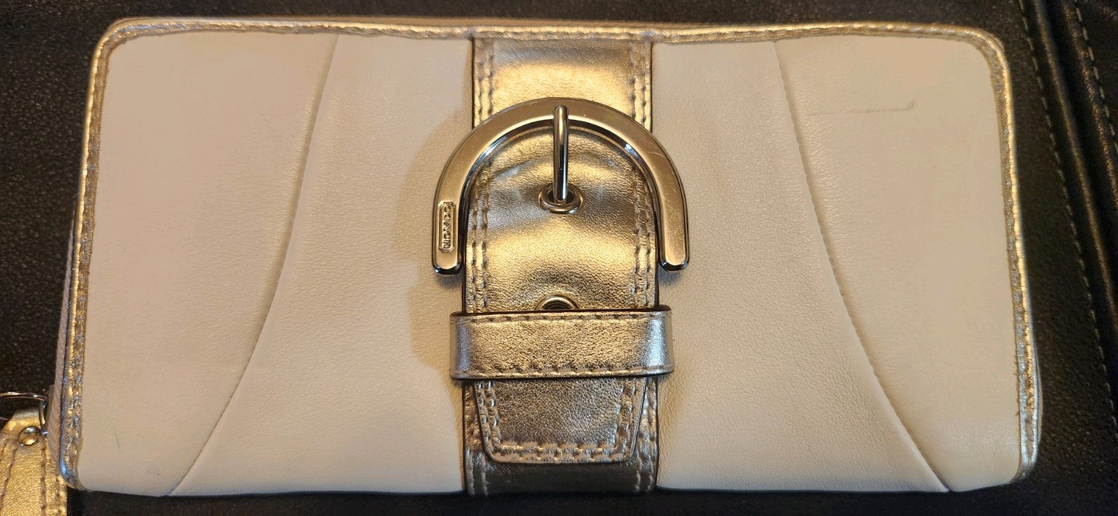 Vintage Coach Soho Pleated Leather Buckle Slim Wallet F45622 Cream Gold Y2K
