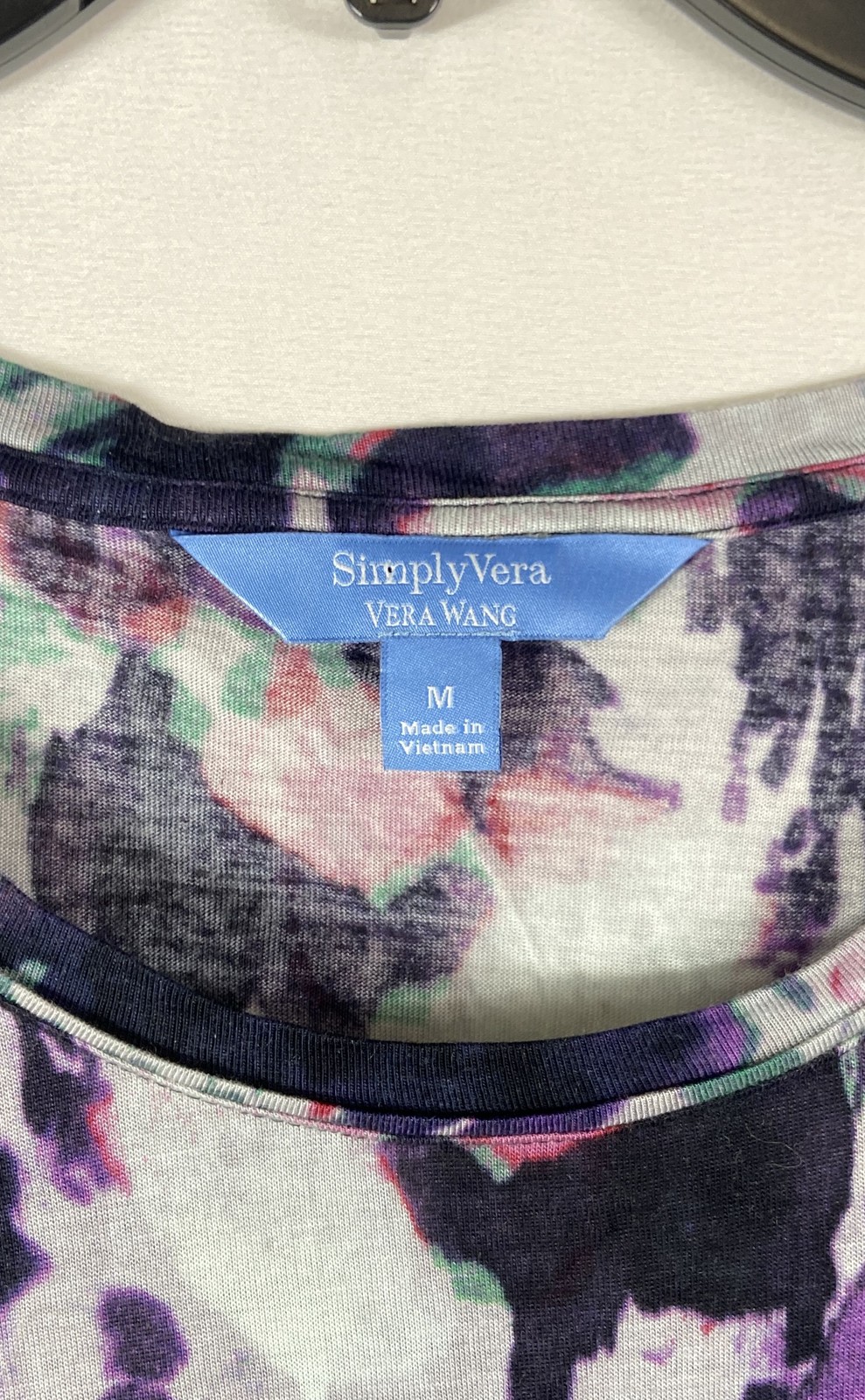Simply Vera Vera Wang Women’s Purple Gray Floral Abstract Rayon Shirt Sz M NWT