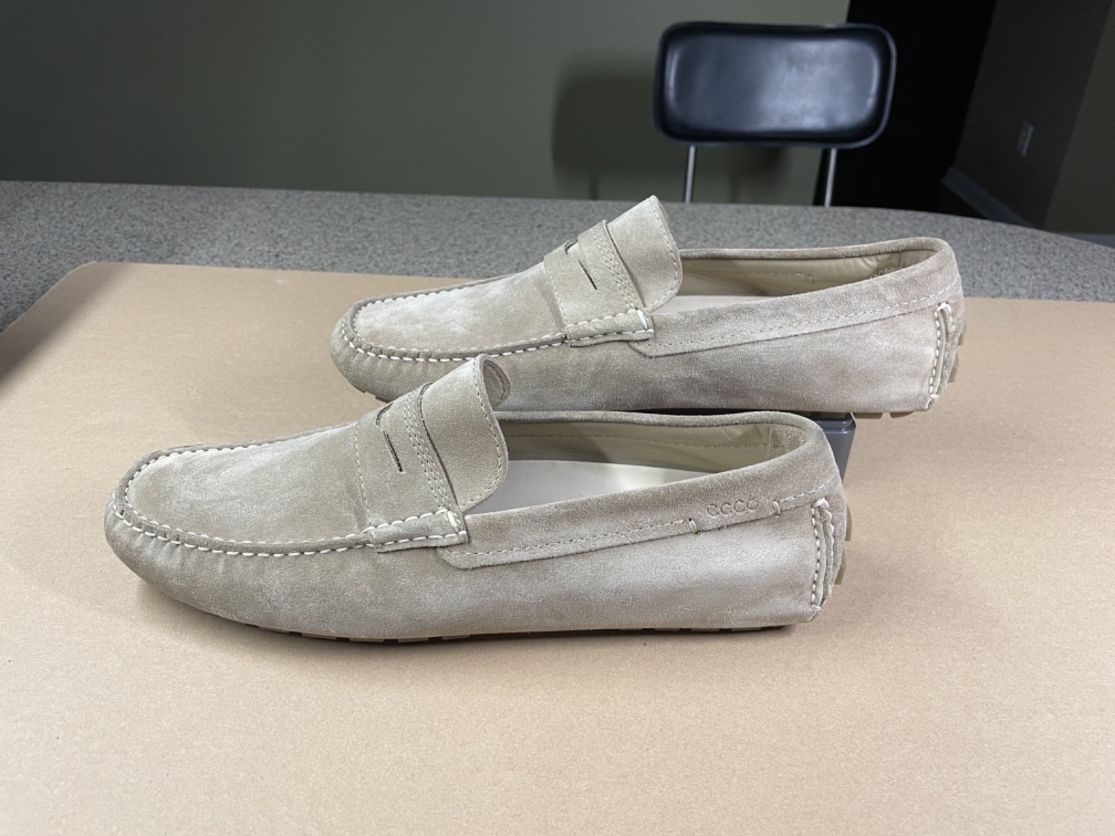 Ecco Men’s Tan Suede Dynamic 2.0 Driver Moccasin Loafers EU45