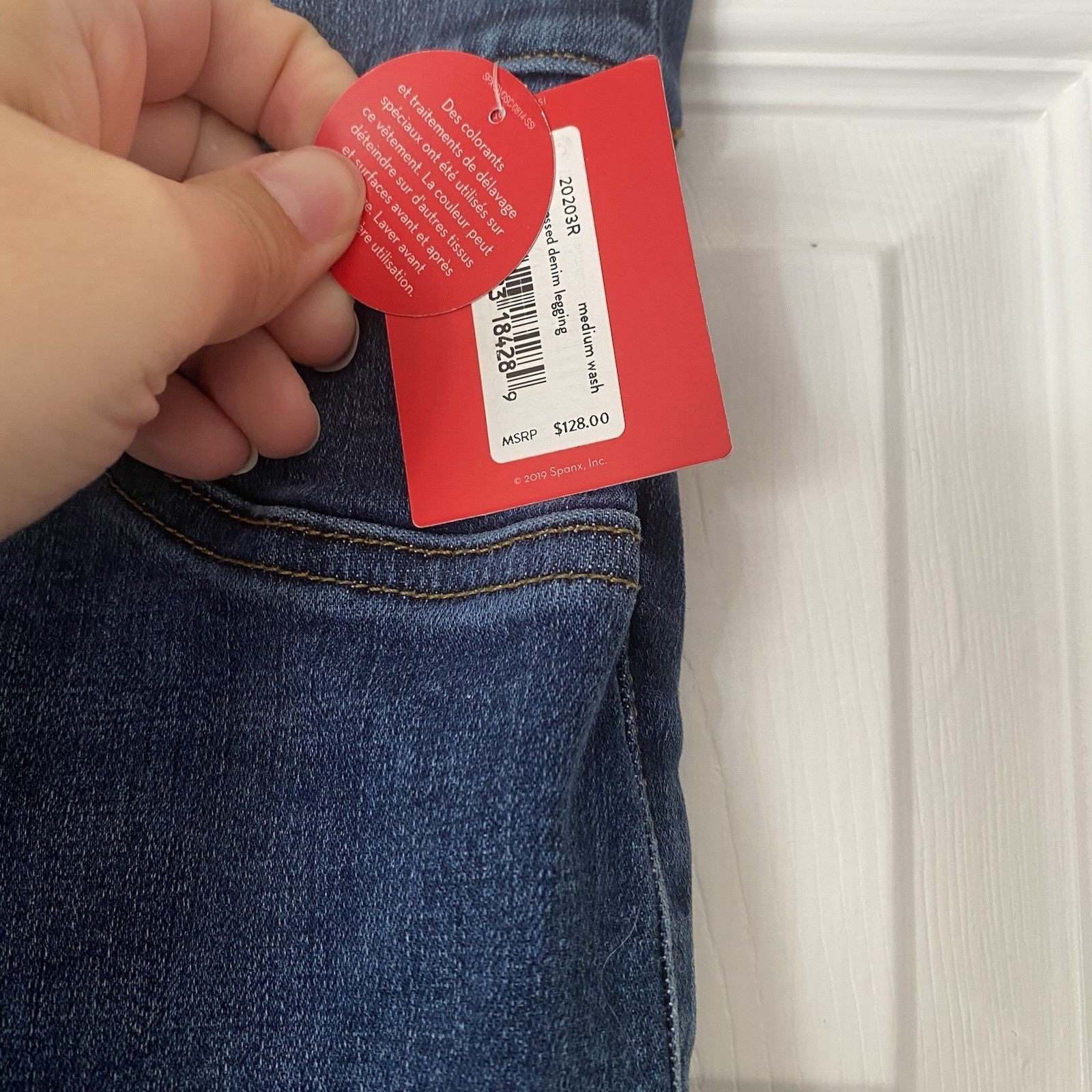 NWT Spanx Pull On Jean Leggings Distressed Size Small