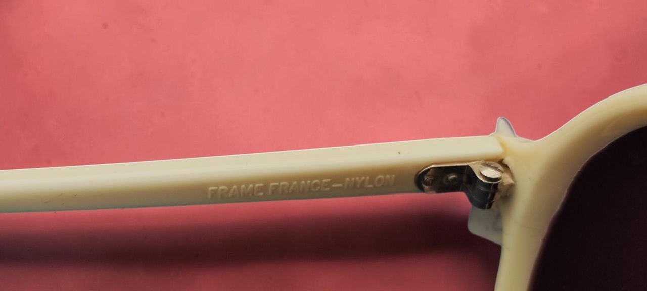 Vintage Bausch & Lomb Wings Aviator Sunglasses White Red Lens France NOS Rare