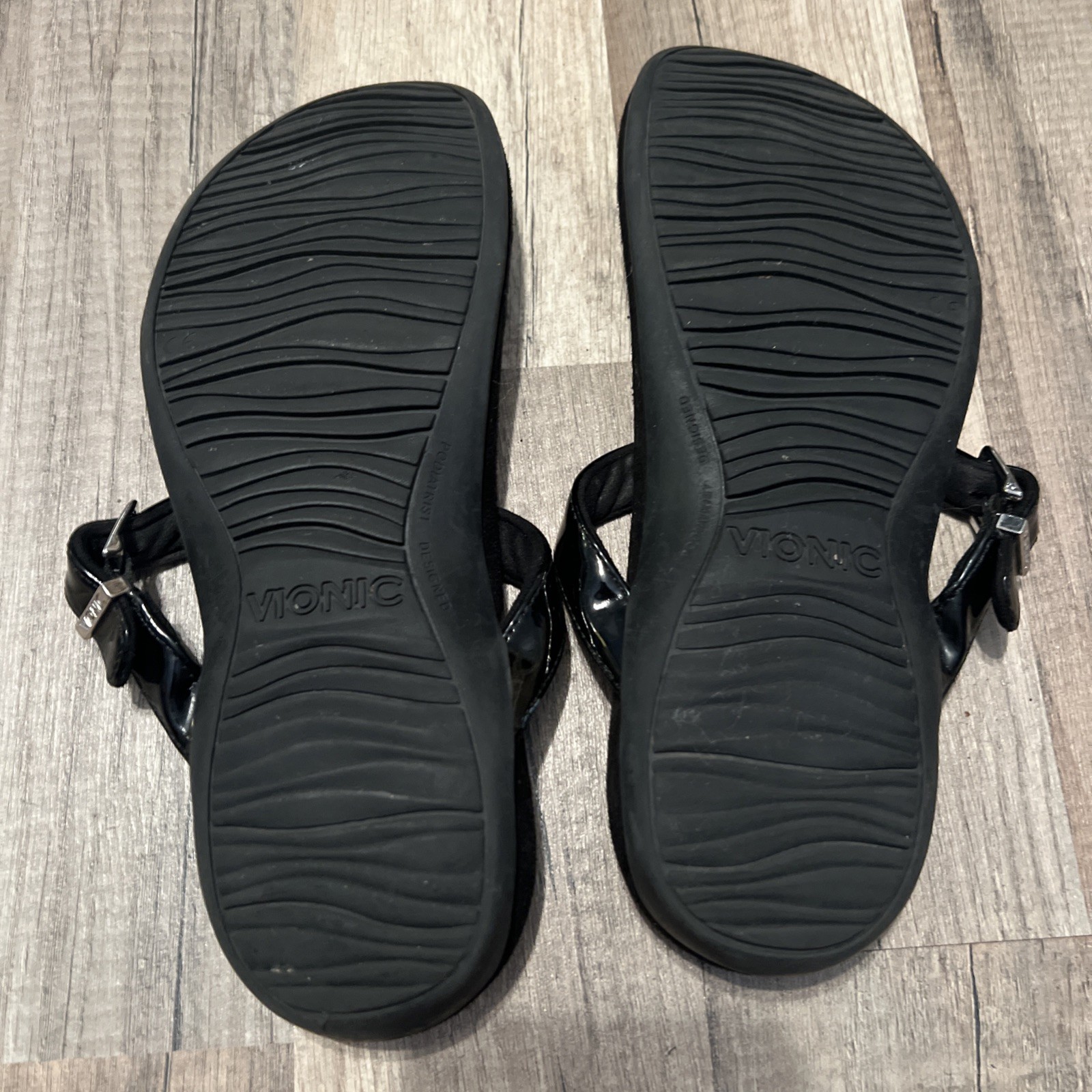 Vionic Tropez Women’s US 8 EU 39 Black T-Strap Thongs Sandals