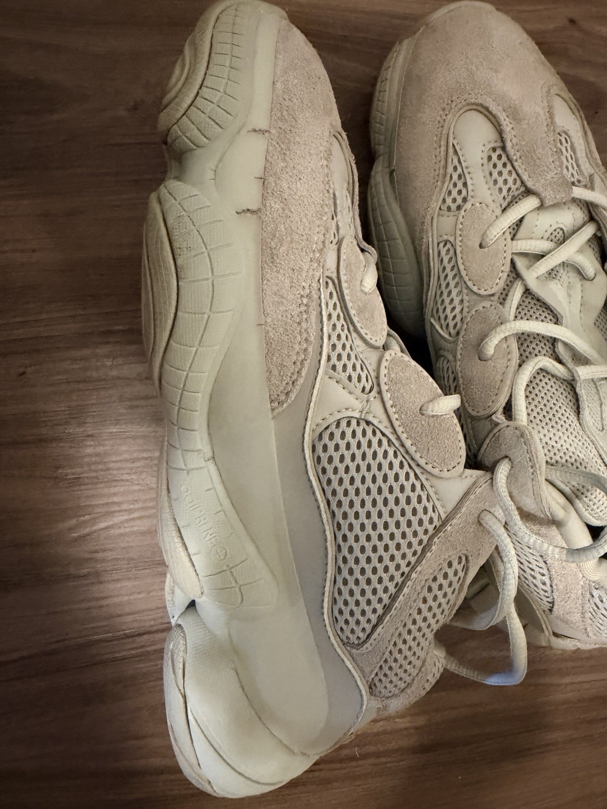 Adidas Yeezy 500 – Blush. Men’s Size 11
