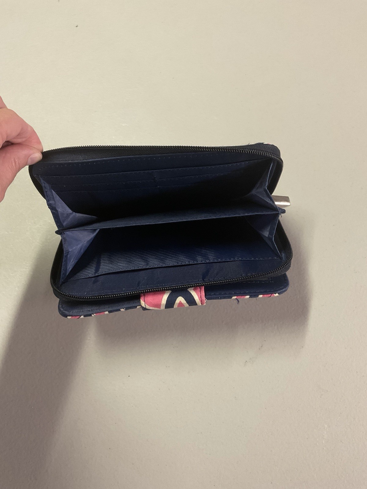 Vera Bradley Turn Lock Wallet Pink Navy Geometric Quilted Zip Around Organizer