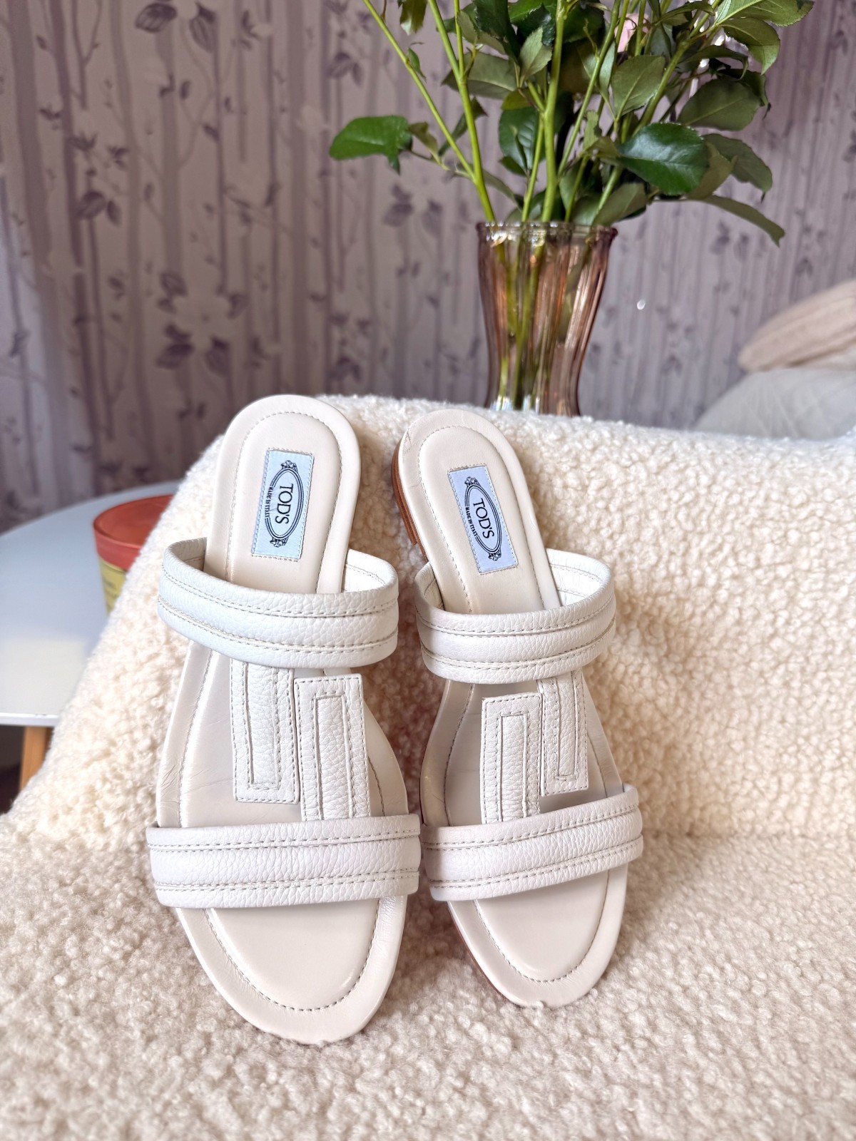 Tod’s Double T Flat Leather Sandals White Size 38