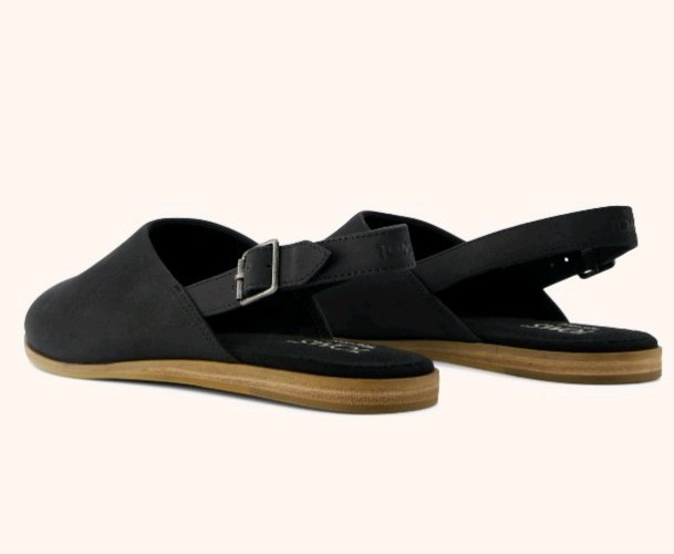TOMS Black Leather Closed Toe Buckle Slingback Flats Women’s US 8.5 EU 391002201