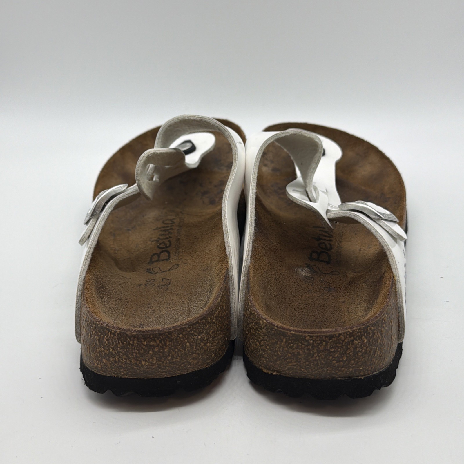 Betula Birkenstock Womens Gizeh White Patent Sandals Size 38 US 7 Reg
