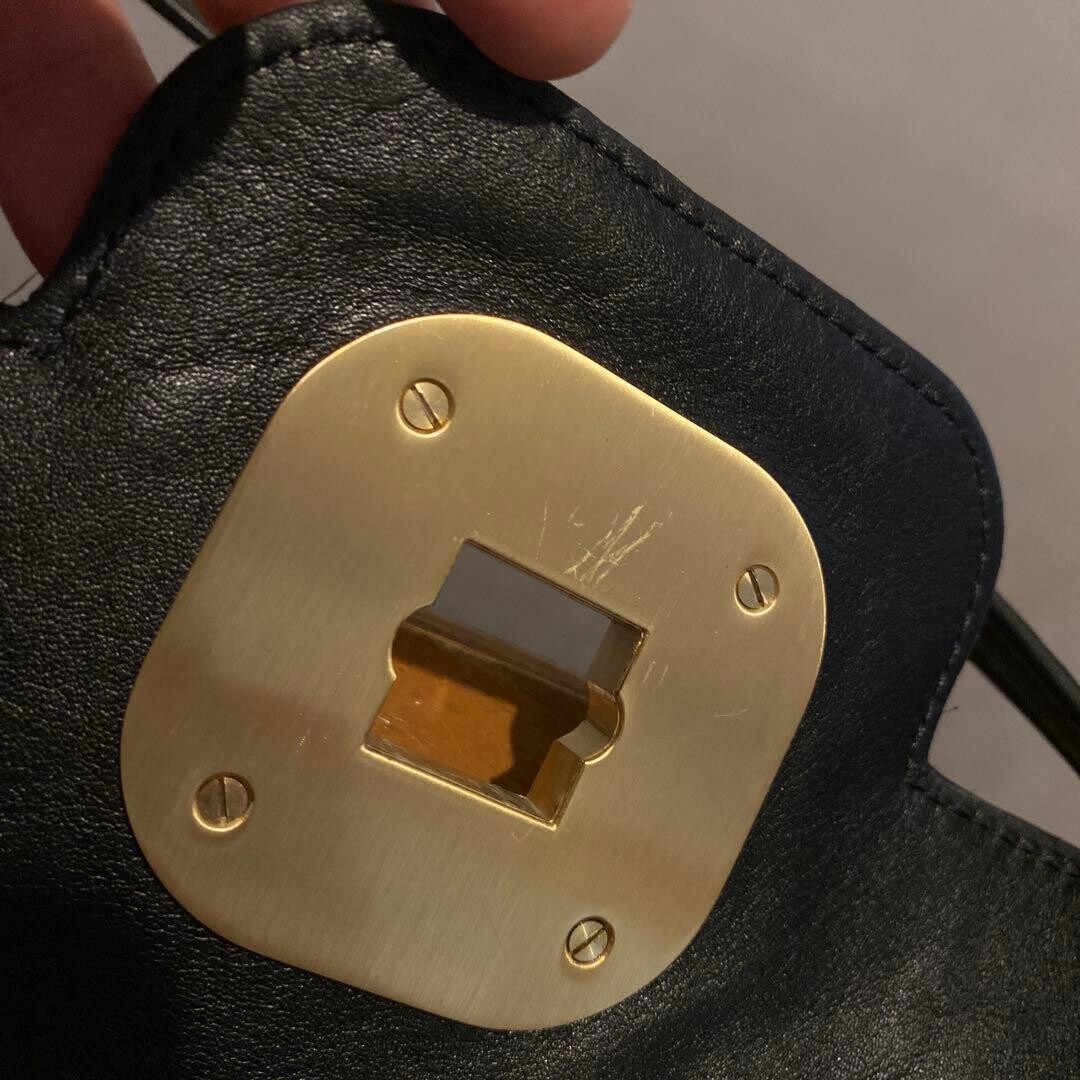 Longchamp Black Tan Metal Studs Turn Lock Crossbody Shoulder Bag 9.84in 25cm