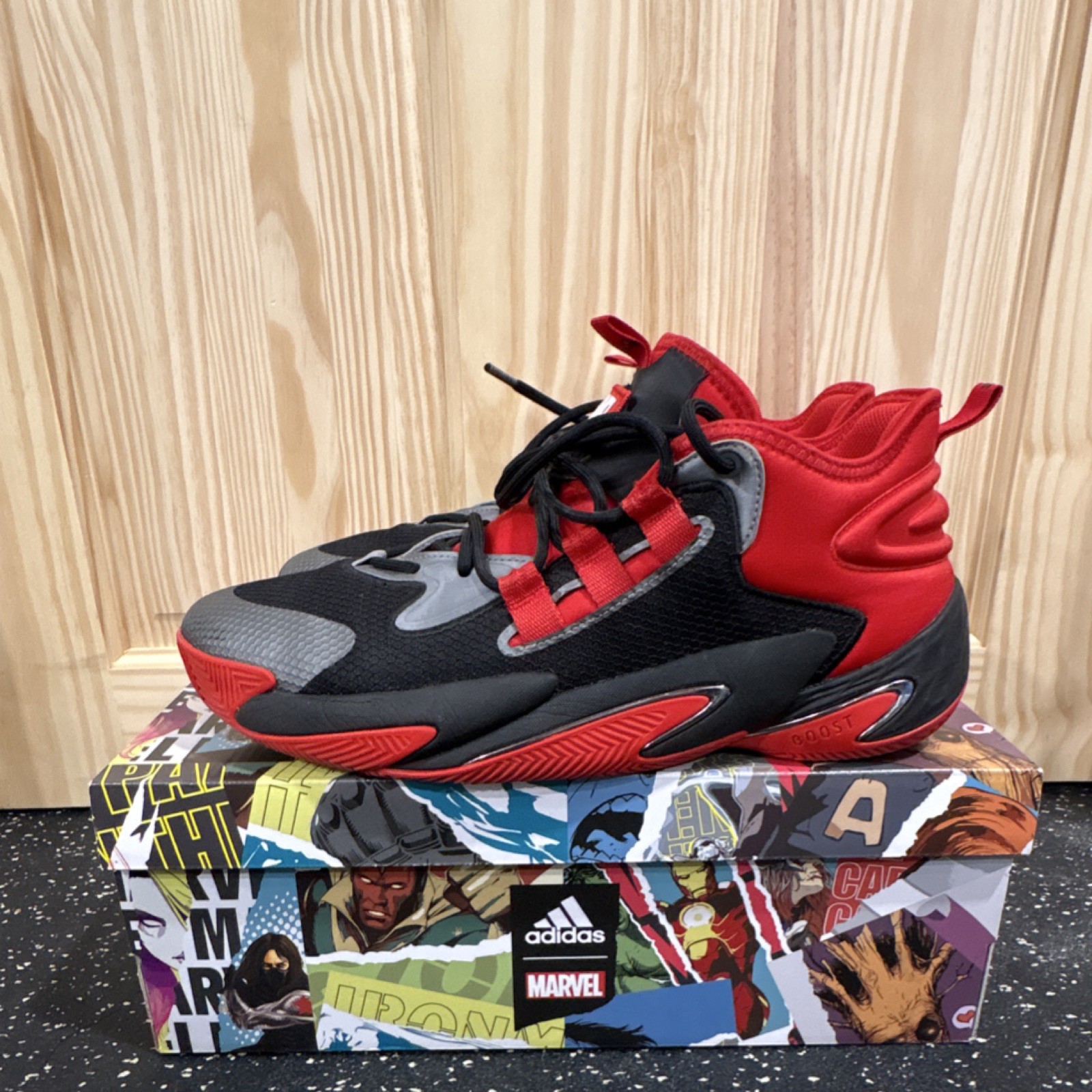 SIZE 11.5 – Adidas Marvel Ant-Man BYW Select Boost – Black Red Gray – With Box