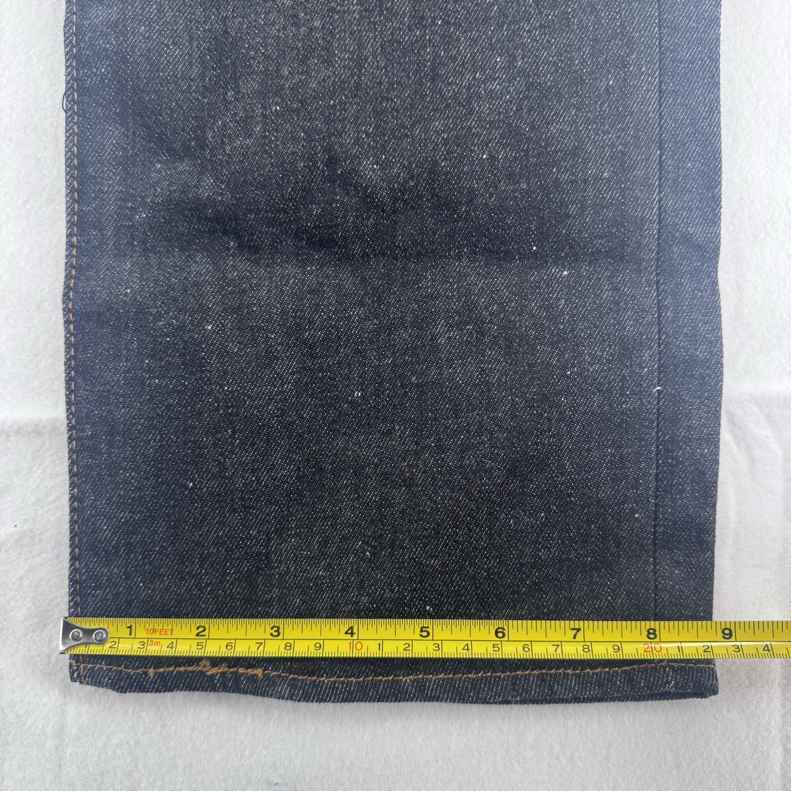 Levi’s 501 Shrink To Fit Button Fly Jeans Straight Leg Mens 35×34 Rigid 0226 NWT