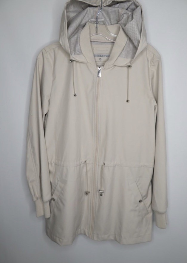 Bernardo Women’s Hooded Full Zip Drawstring Waist Pocket Coat Beige M