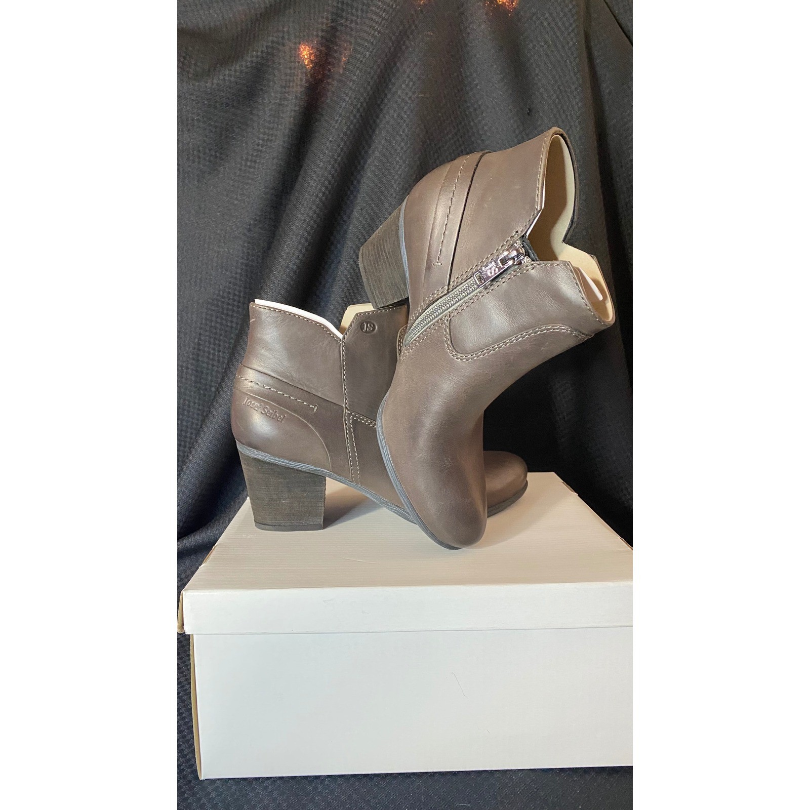 Josef Seibel Grigio Leather Ankle Boots 37 Grey Brown Block heel 65707-887260