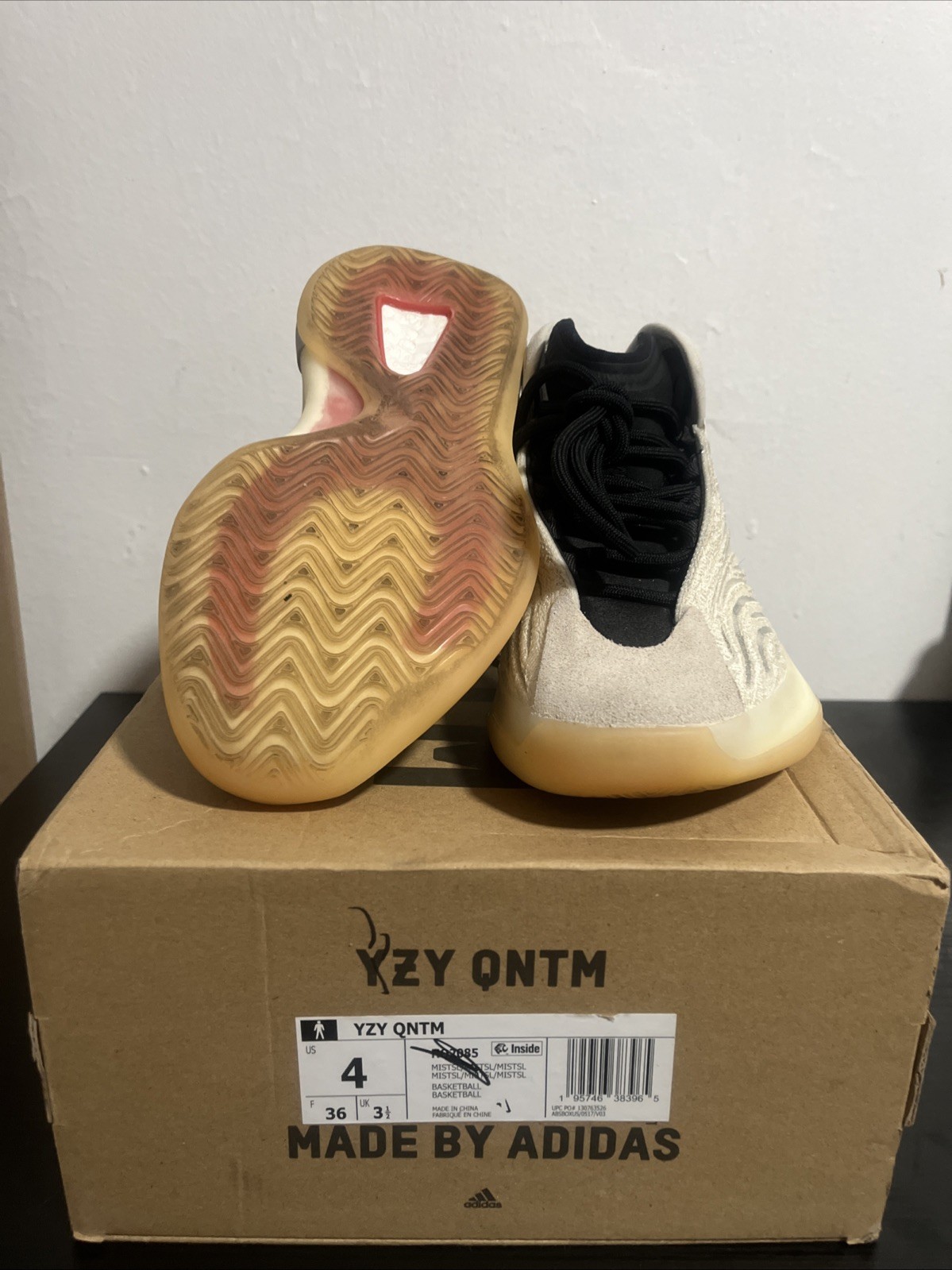 Size 4 – adidas Yeezy Quantum Mist Slate