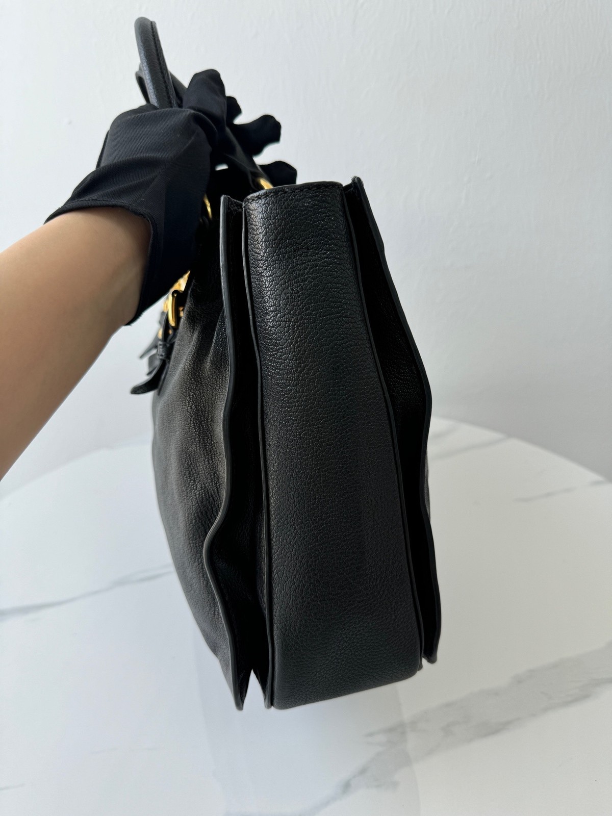 Miu Miu Pre-Owned Authentic Tote Black 34*15 Free Tracked Shipping