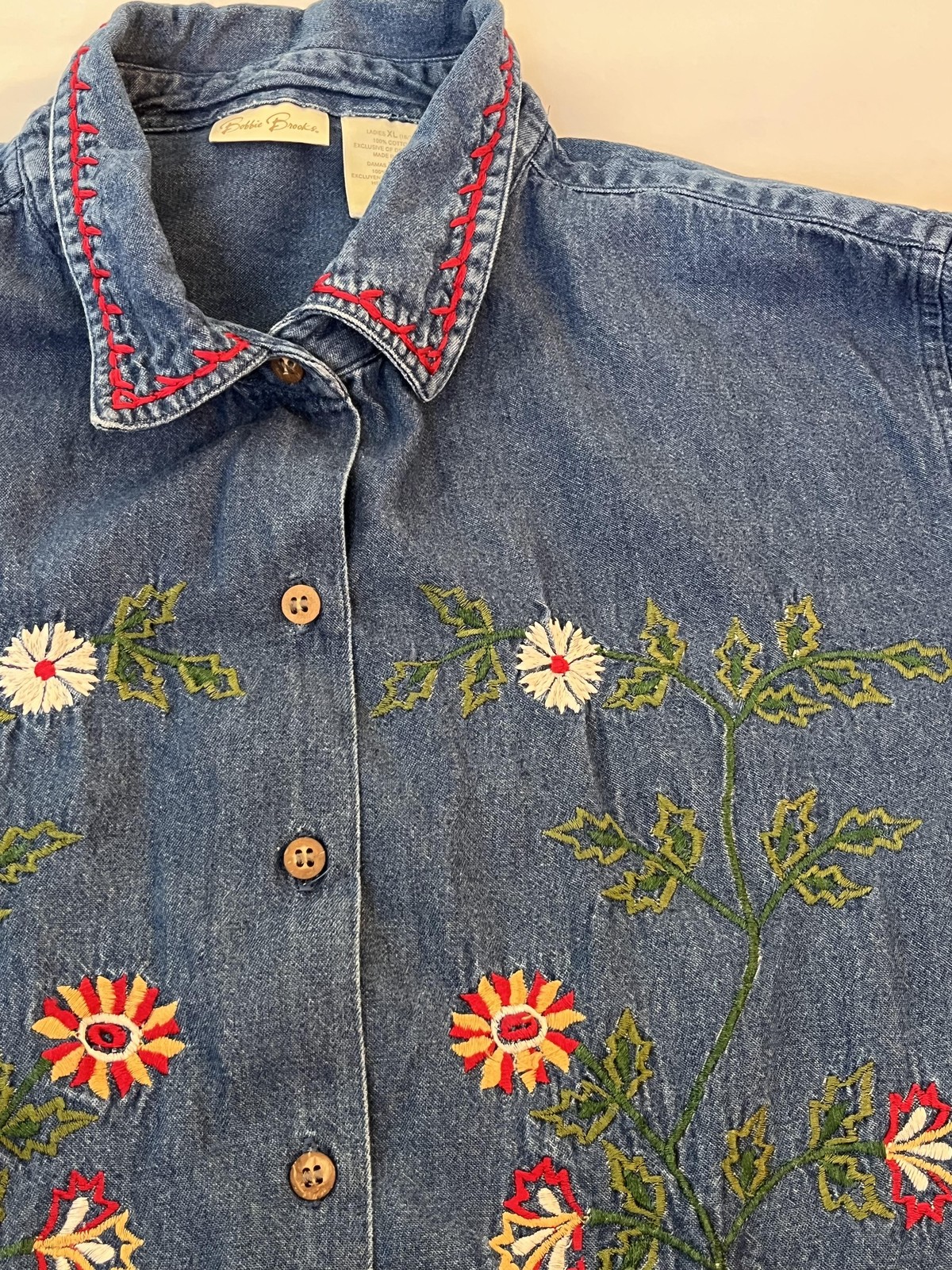 Bobbie Brooks Denim Embroidered Floral Shirt Button Up Tunic Womens XL Blue