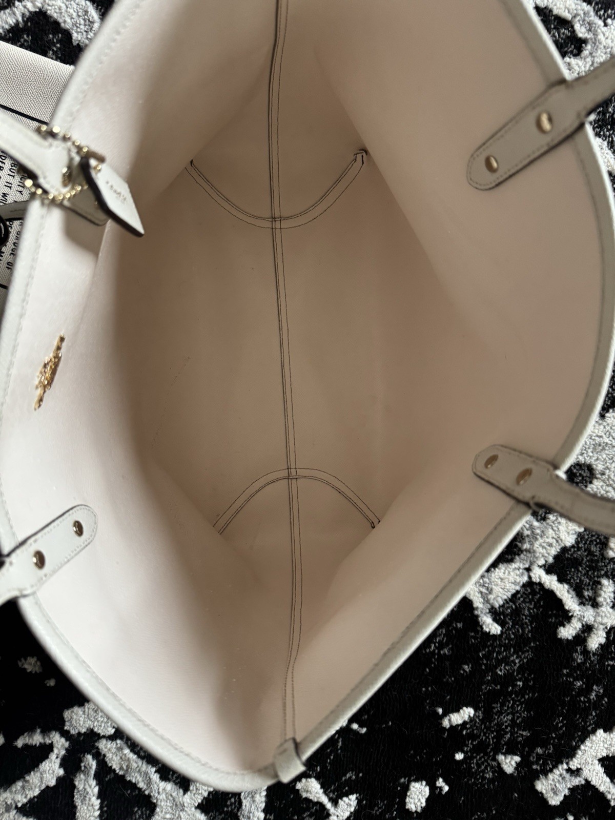 Coach Large B1747- F366