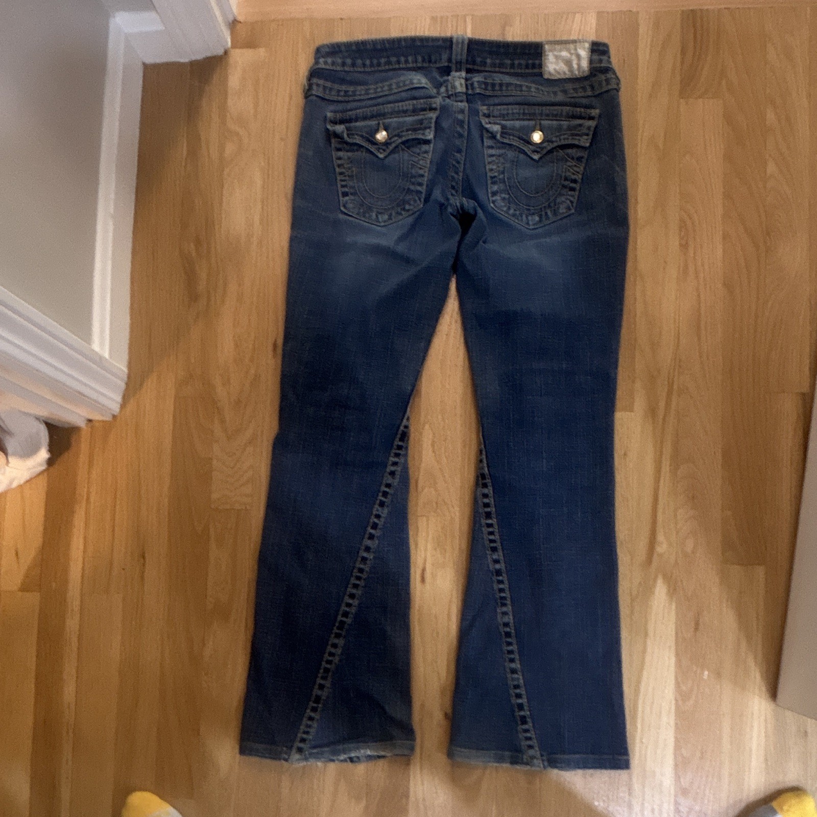 Women’s Blue Medium Wash Bootcut Denim Jeans 5-Pocket Button Closure