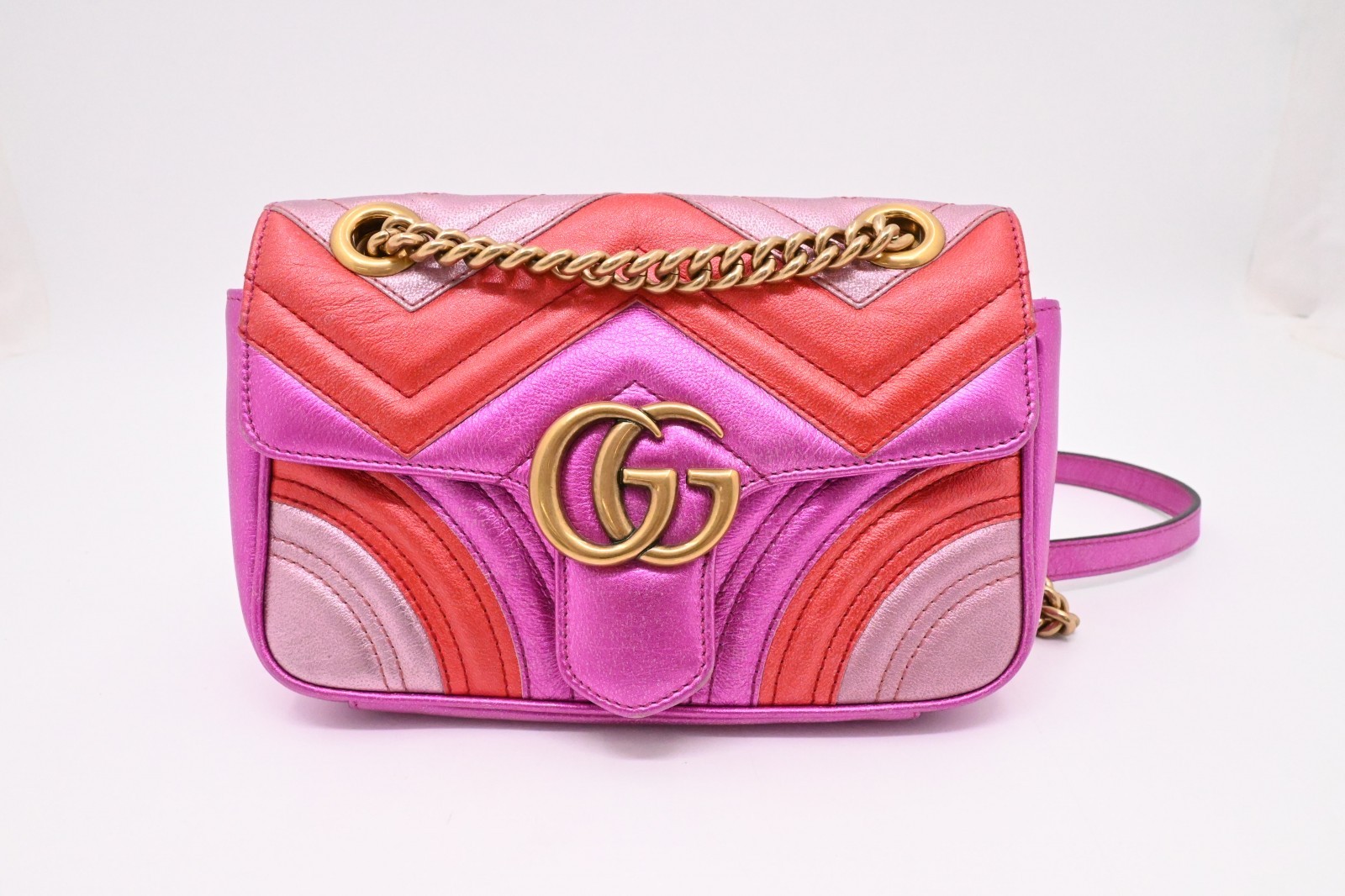 Authentic Gucci GG Marmont Small Quilted Mini Shoulder Bag 446744