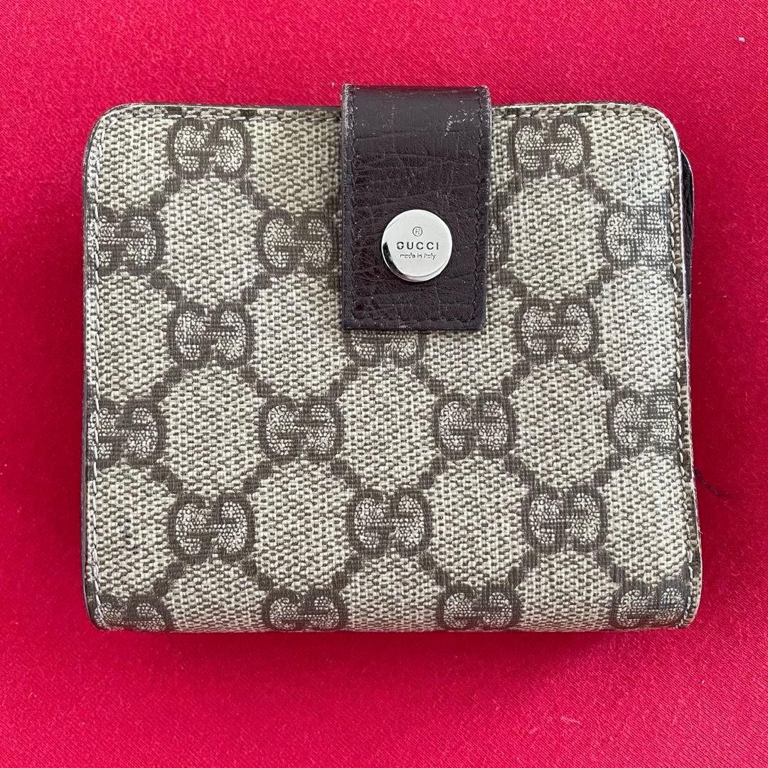GUCCI GG Canvas Bi fold Wallet Coin Case Zipper