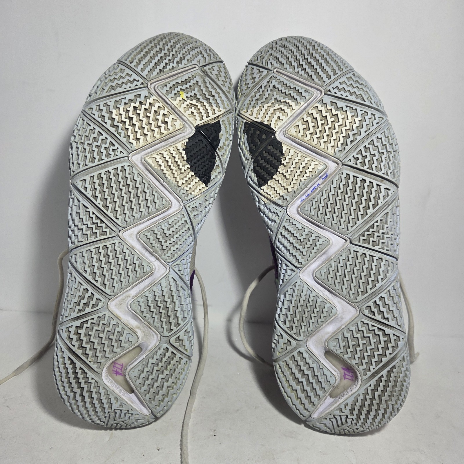 Nike Kybrid S2 ‘Pineapple’ CQ9323-900 Men’s Size 14 Mashup Basketball Sneaker