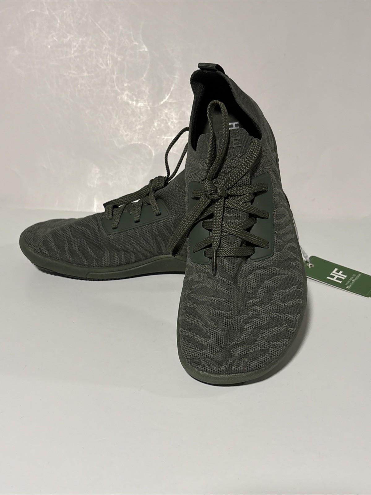 Hike Footwear Comforto Max W9 M7 EU40 Green Barefoot Shoes Sneakers NWT
