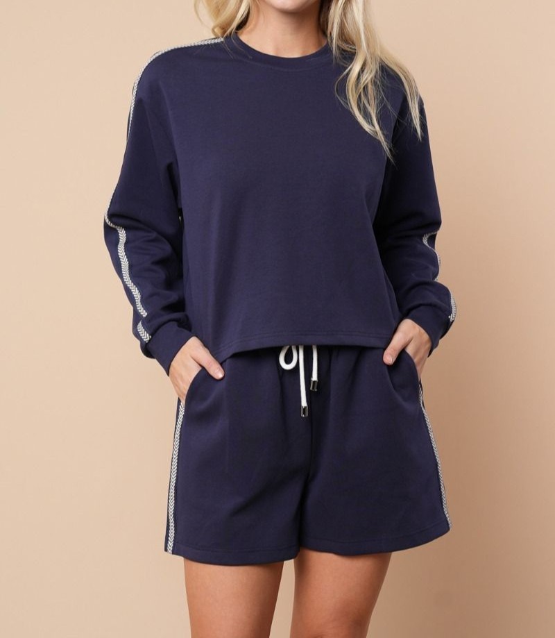 WHITE BIRCH Navy Scuba Fabric Top with Arrow Stitch Trim – M L
