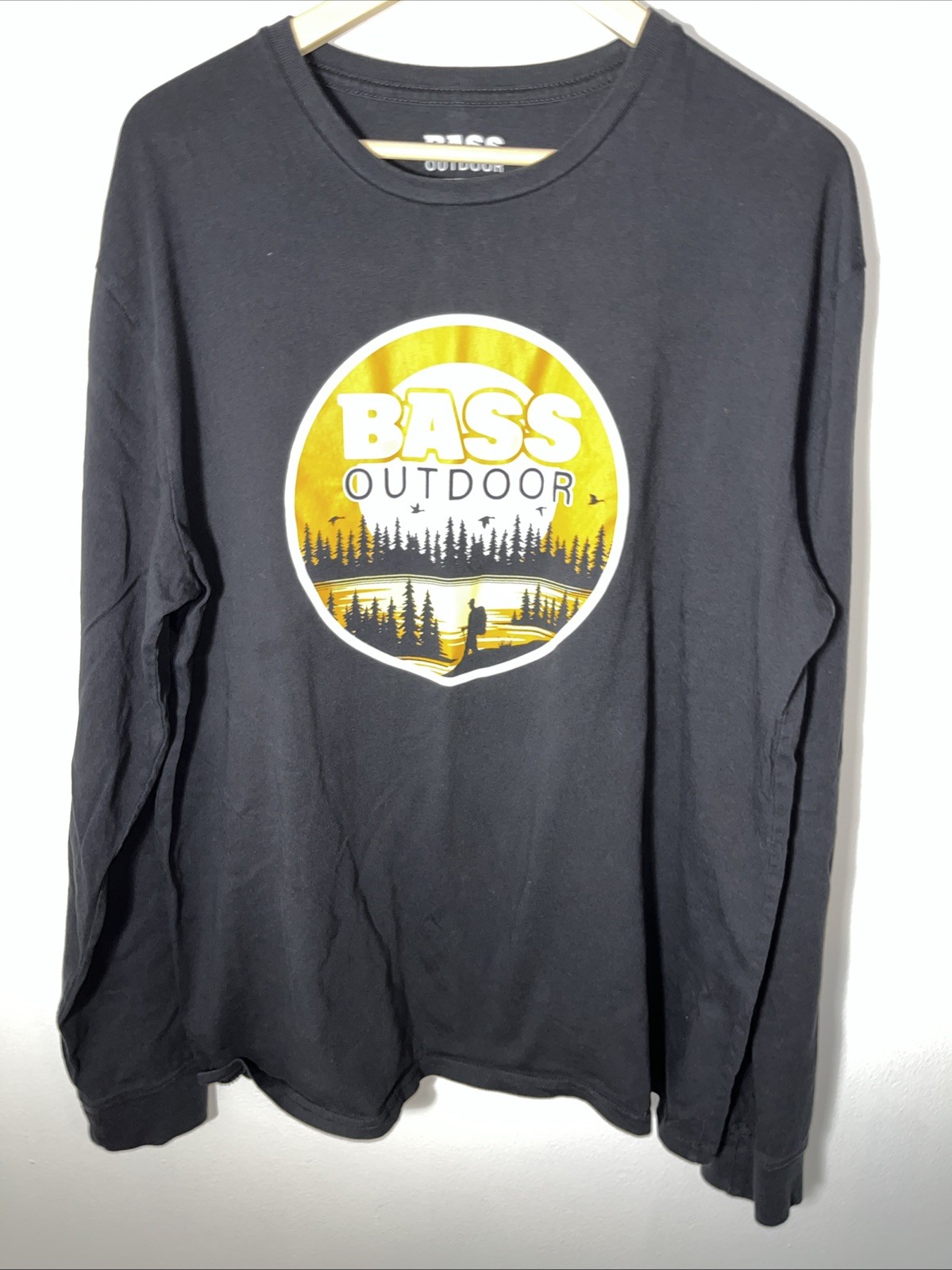 BLACK BASS OUTDOOR LONG SLEEVE T-SHIRT, SIZE XL, CHEST 45 IN, LENGTH 26.5 IN