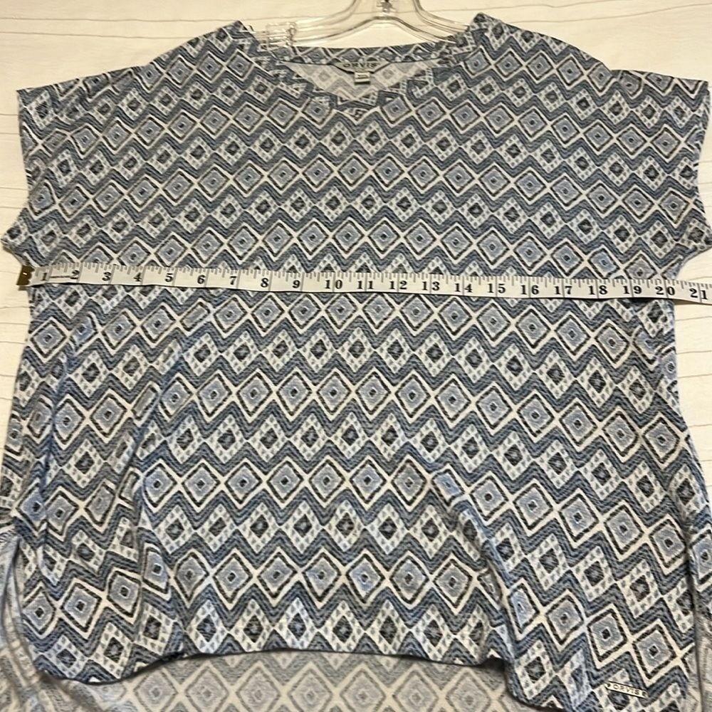 Orvis Classic Collection Blue White Geometric Ikat High Low Top Womens Small