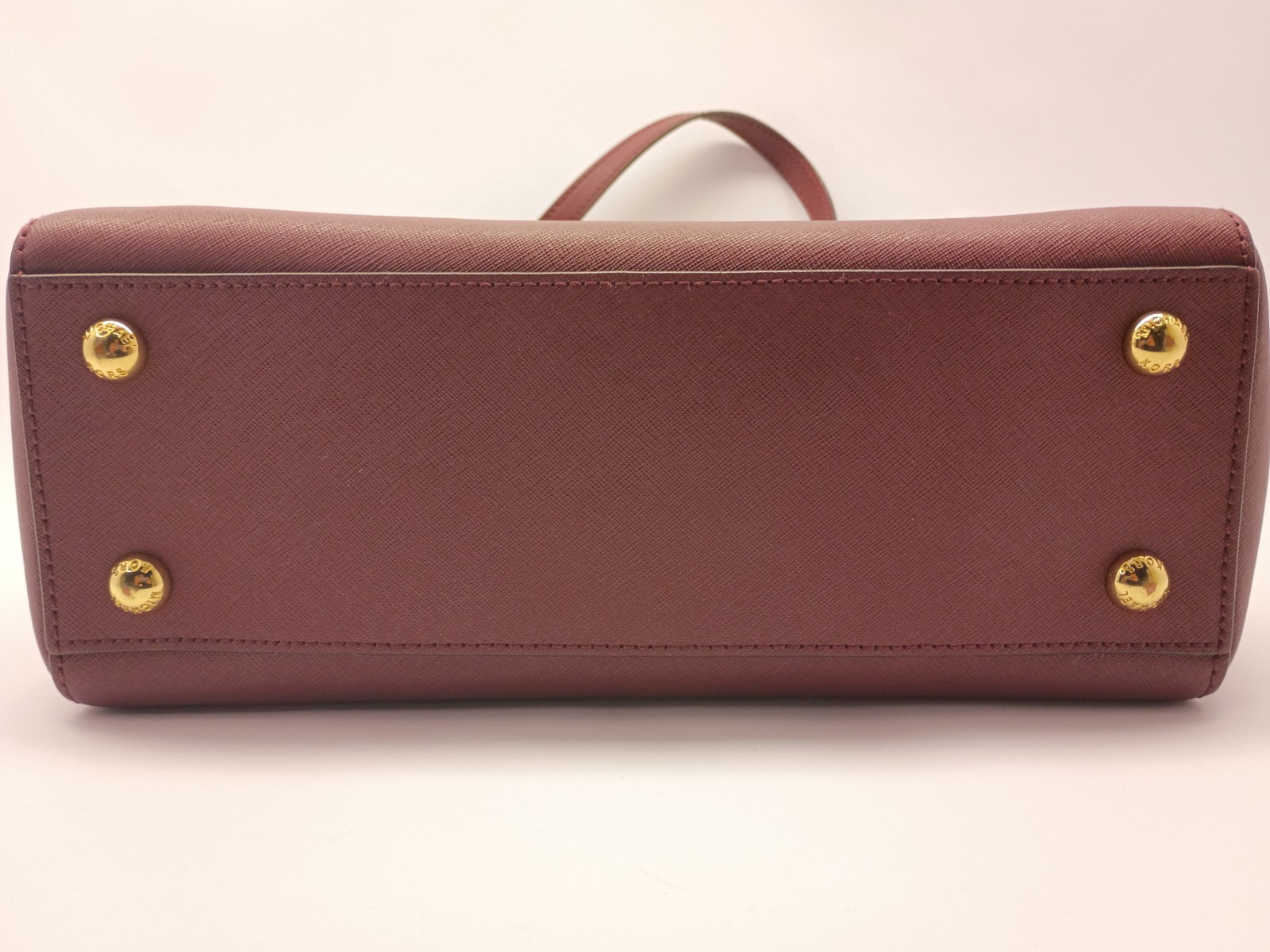 Authentic Michael Kors Cynthia Medium Burgundy Leather Tote