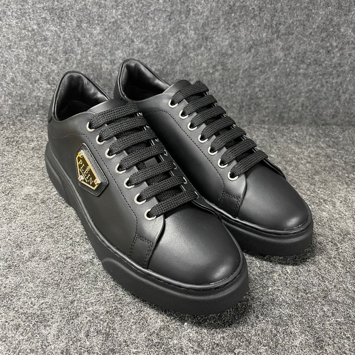 PHILIPP PLEIN Lo-Top Iconic Plein Sneaker Men’s Size 38/US 6.5 Black