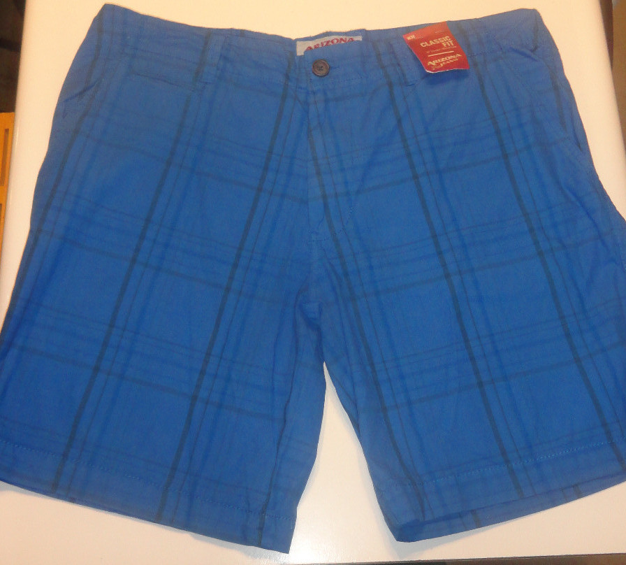 Men’s Arizona Blue Plaid Classic Fit Shorts Sizes 30, 34, 36, 38, 40, 42