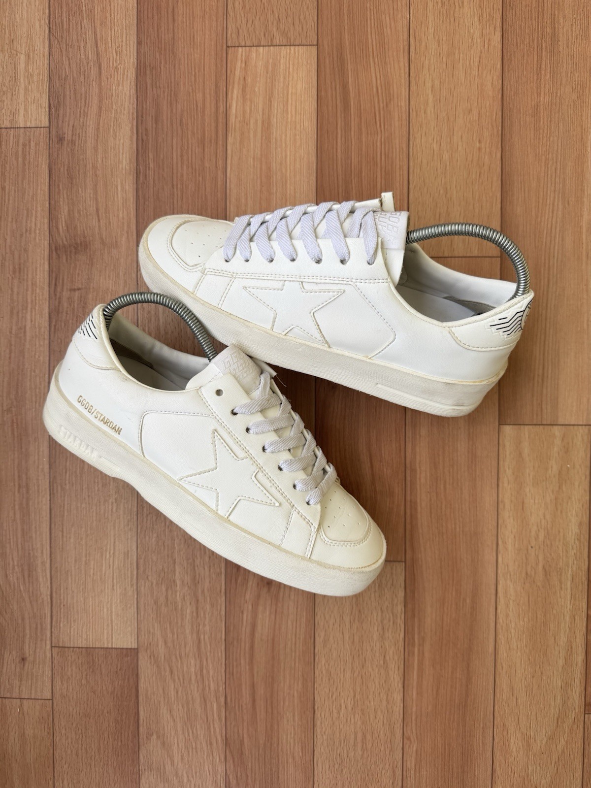 AUTHENTIC GOLDEN GOOSE BLACK / WHITE STARDAN SNEAKERS SIZE EU 37 , US 7 , UK 4