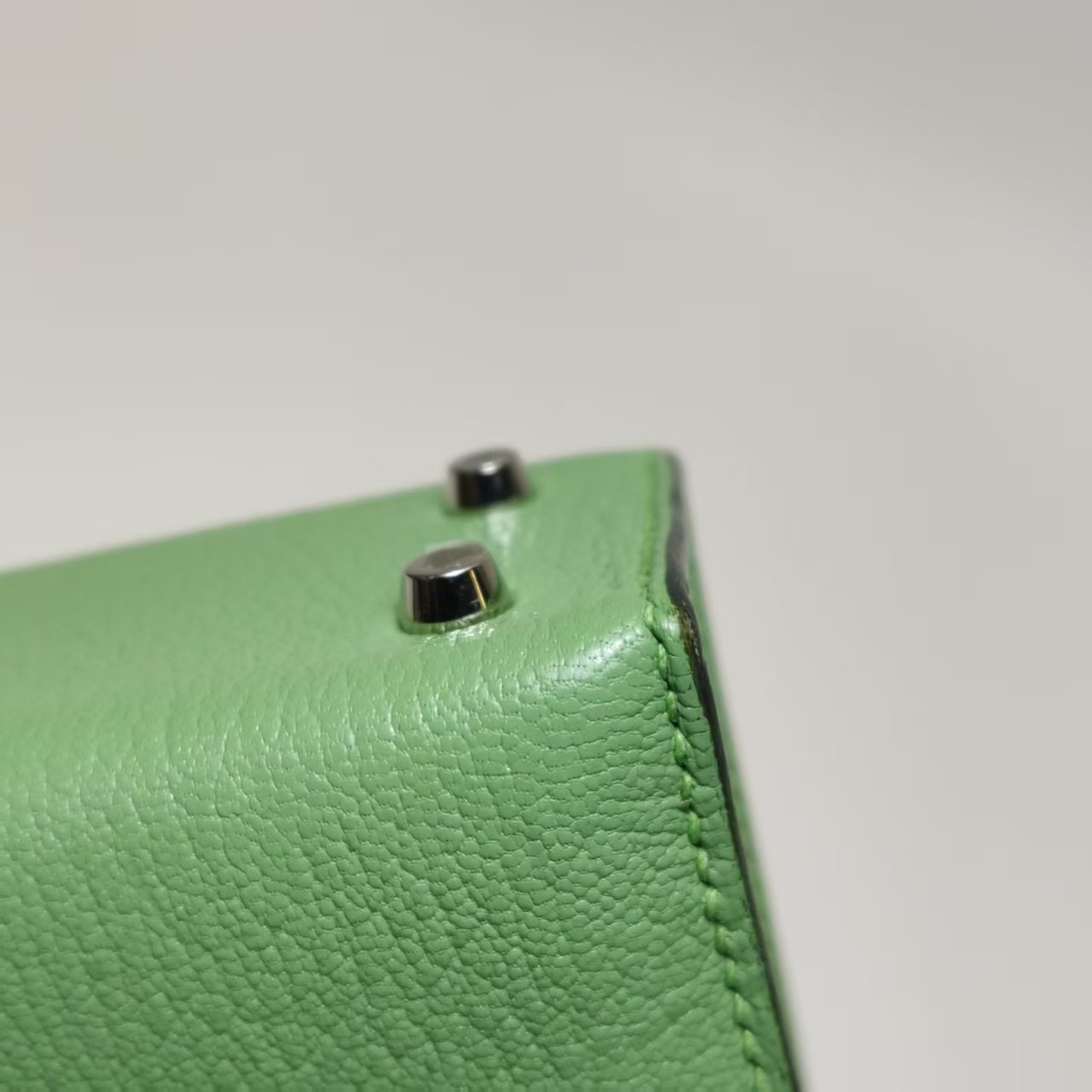 Hermes Verrou Mini 17 Chevre Mysore Vert Criquet 3I Avocado Green SilverPHW Auth