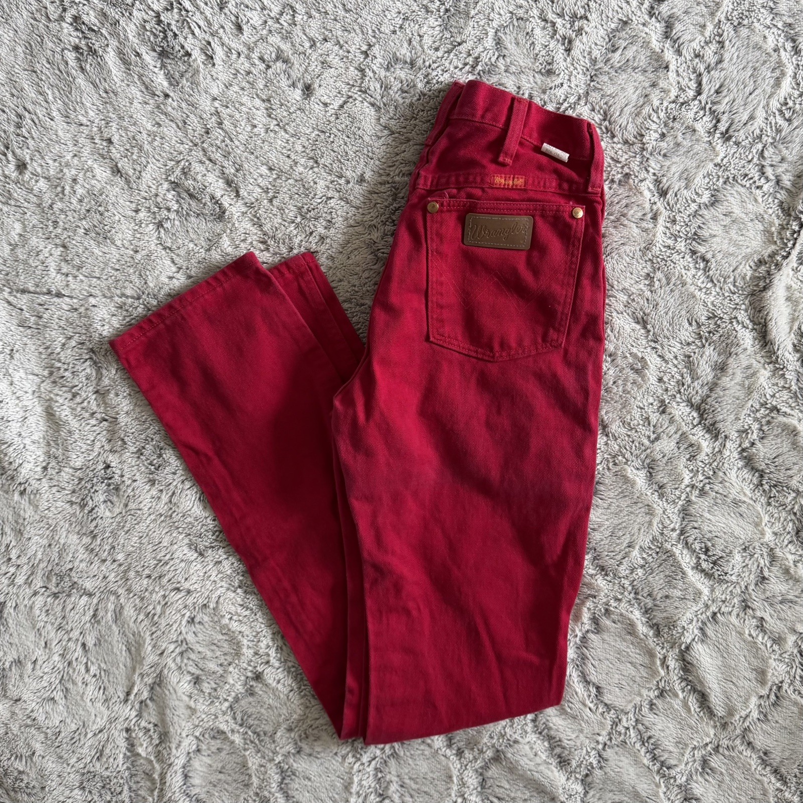 Vintage 80’s Wrangler Slim Straight Leg Red Jeans Women 7×34 Made in USA 14MWZMR