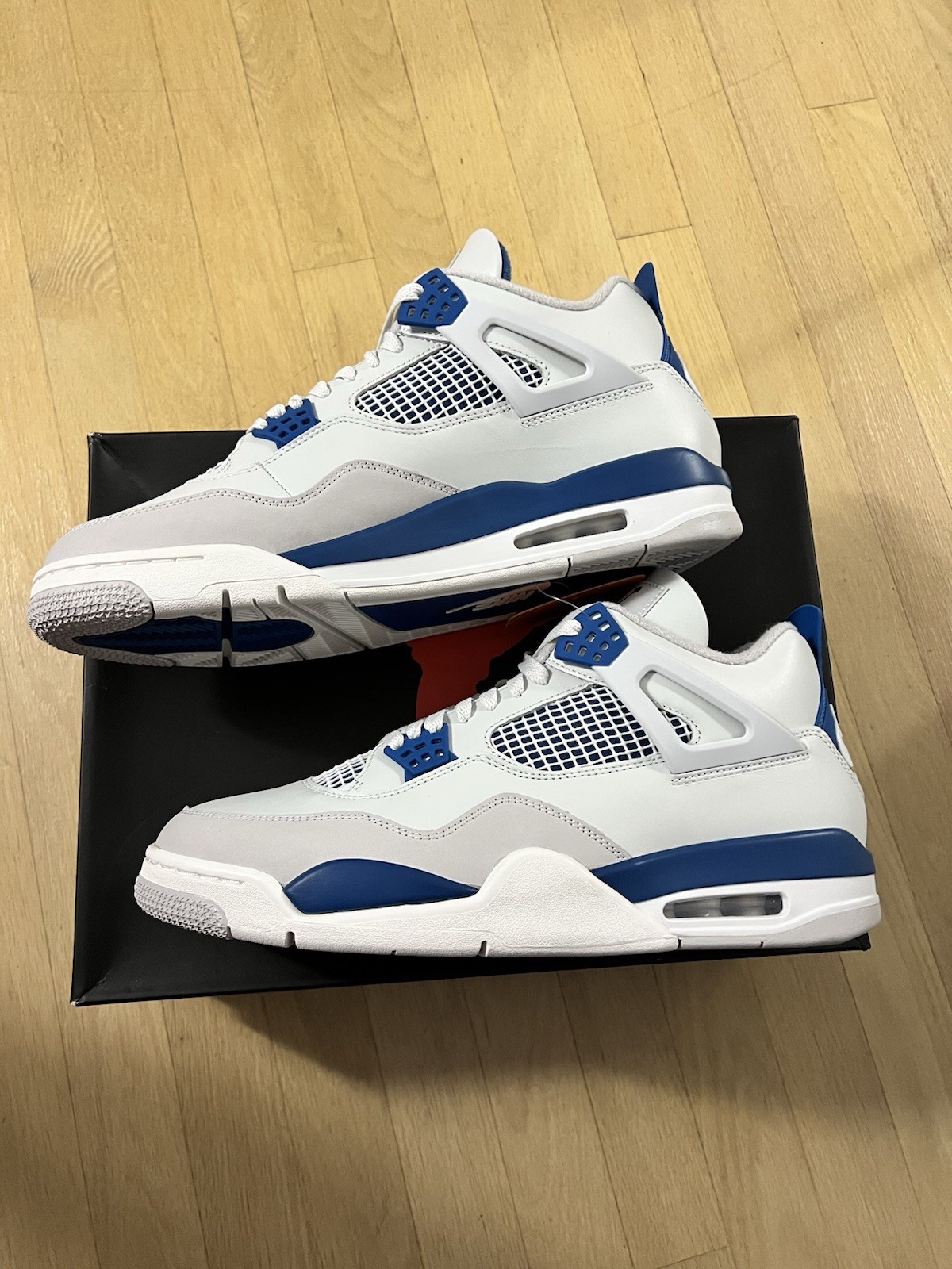 Air Jordan 4 Men’s Military Blue Size 12