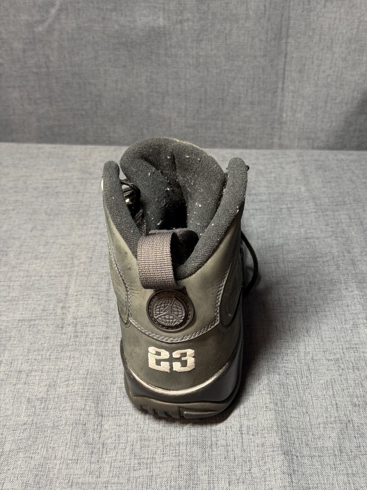 Size 8.5 – Air Jordan 9 Retro Anthracite Black & Grey) 302370-013