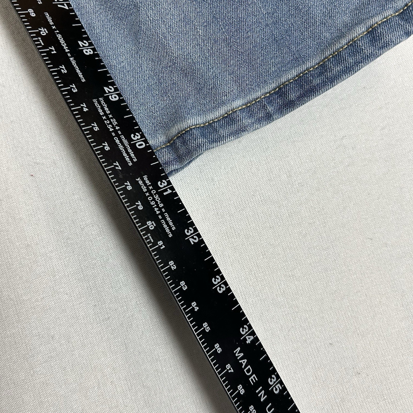 Levi’s Boys’ 511 Slim Fit Eco Performance Jeans Size 18 Reg (29×31) Blue Casual