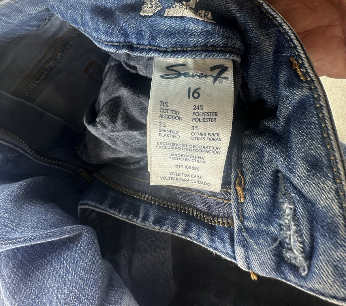 Seven7 Women’s Bermuda Mid Rise Stretch Denim Shorts Sz 16 QTY 2 No Hem