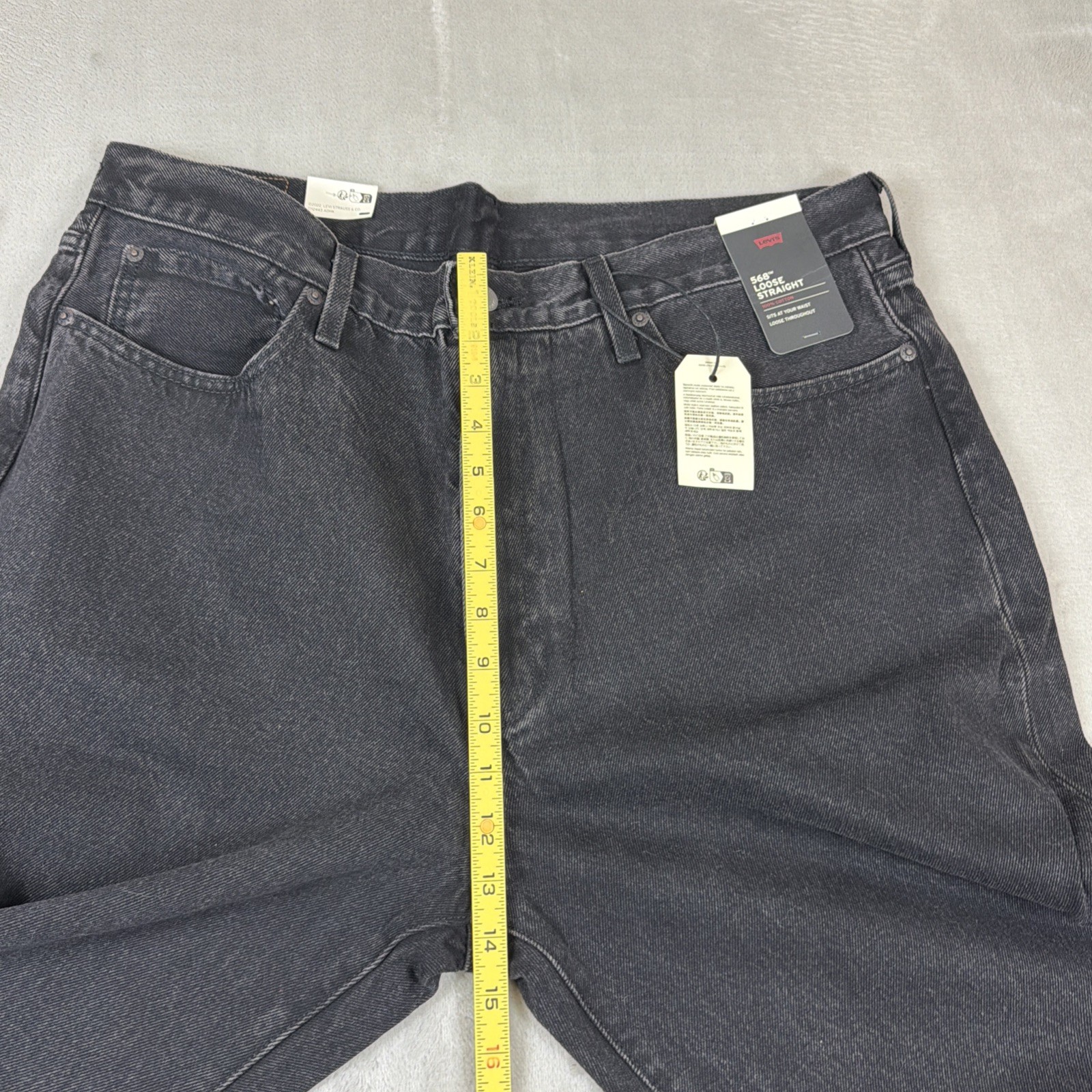 Levi’s 568 Premium Jeans Men’s Size 38×32 Loose Straight Black Denim Cotton