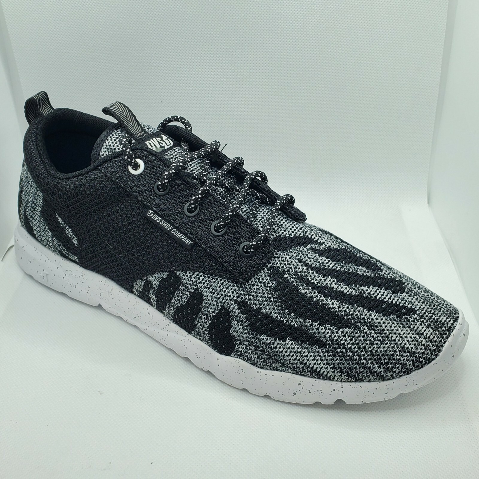 DVS Premier 2.0+ Mens Shoes DVF0000290020 – Black/White/Knit Sz 8 S50