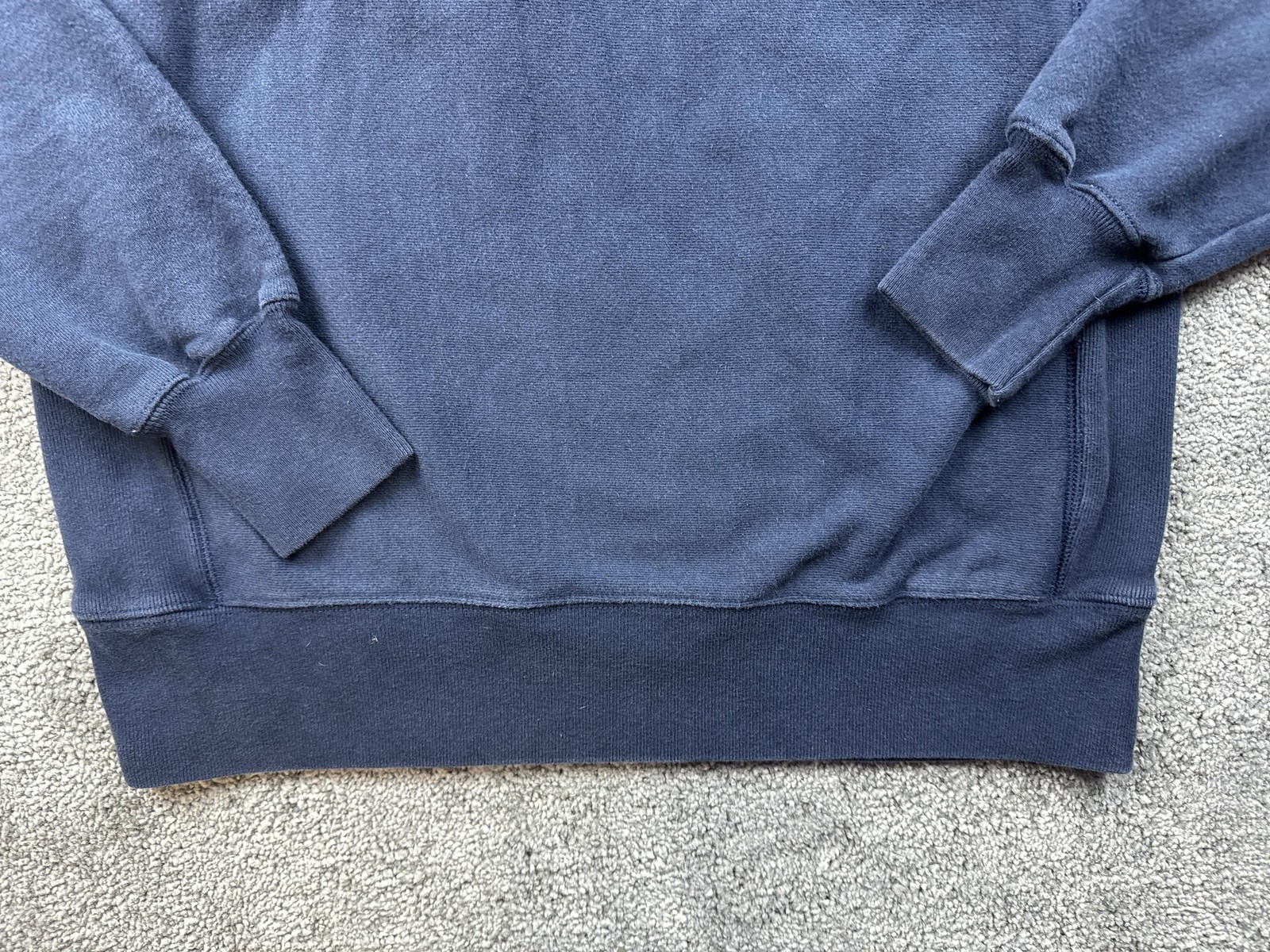 Champion Reverse Weave Sweatshirt Mens Medium Blue Fleece Crewneck Logo
