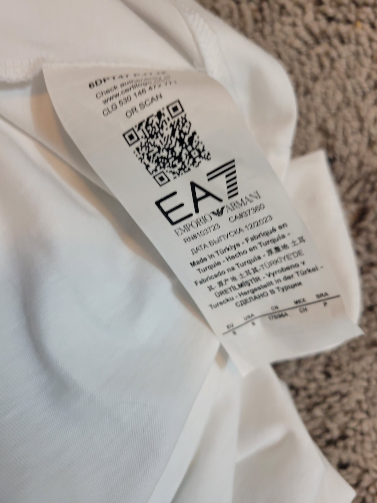EMPORIO ARMANI EA7 WHITE NWT BLACK MEN’S ORGANIC COTTON T-SHIRT MEN’S SIZE SMALL