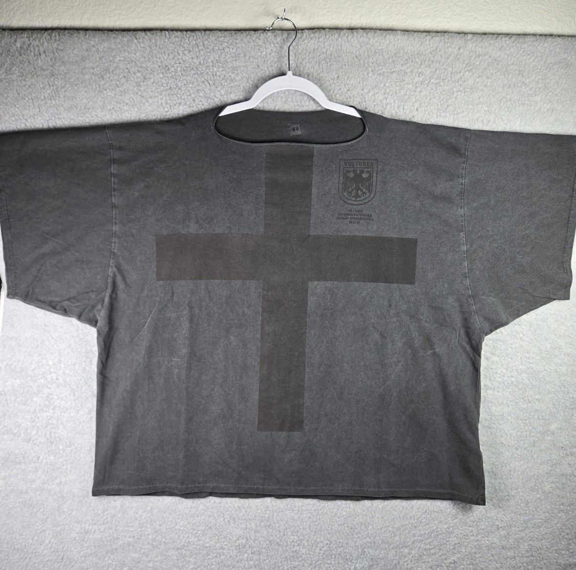 Kanye West VULTURES Korea Exclusive T-shirt Black Size 2 (M/L) Men’s Yeezy Tour