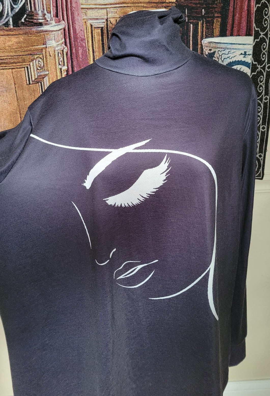 Black/White Female Face Lips Eye Abstract Sketch Turtleneck Asymmetric Top 2XL