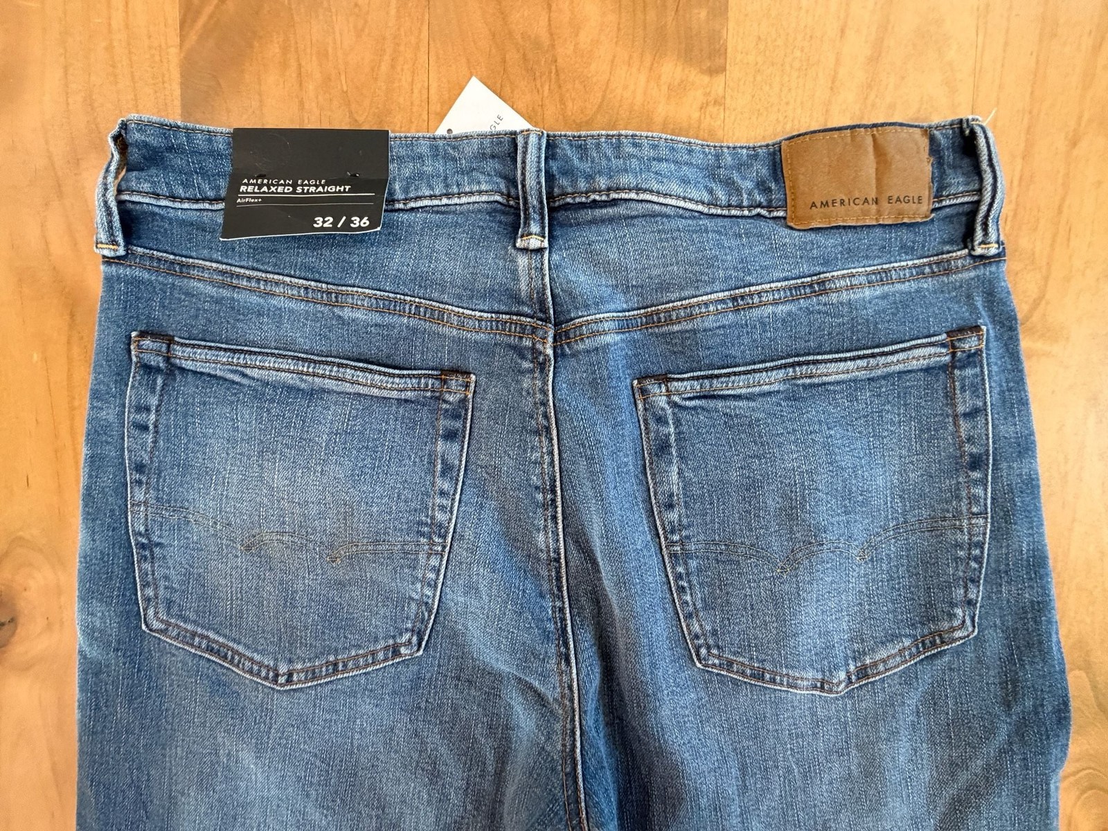American Eagle Airflex+ Relaxed Straight Jeans 32×36