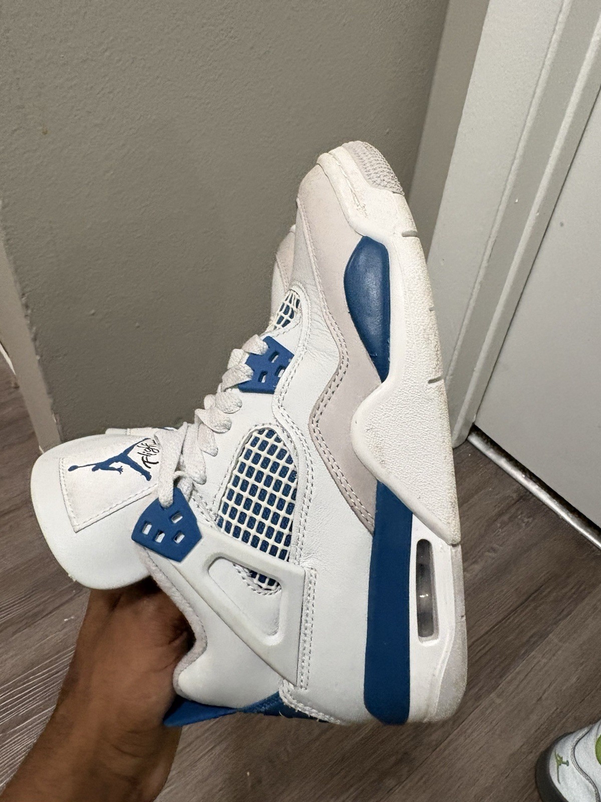 Jordan 4 military blue